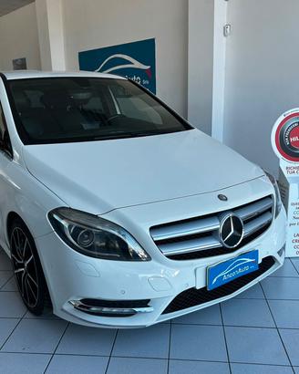Mercedes B 180 CDI Premium x neo 2012