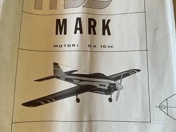 FUSOLIERA IN VETRORESINA AEREO RC “MARK”