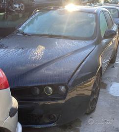 RICAMBI USATI AUTO ALFA ROMEO 159 Berlina Serie (9
