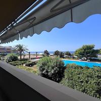 Rif V844 Fronte mare vista mare "Lido del Chioma"