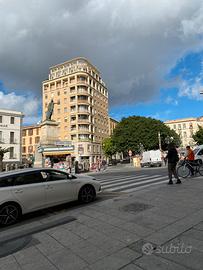 Bilocale in piazza Yenne