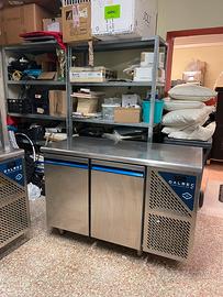 Bancone Freezer in acciaio