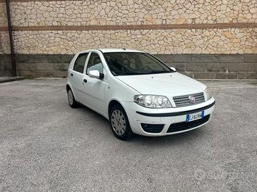 Fiat Punto 3011