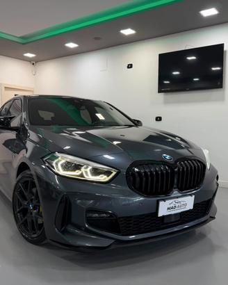 Bmw 116 116d 5p. Msport