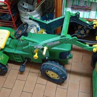 Trattore John Deer bimbi 3/7 anni