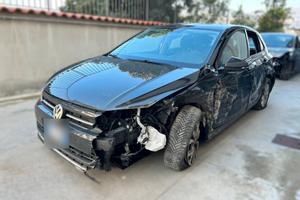 VW Polo 1.6 TDI 95CV - 2019 Incidentata
