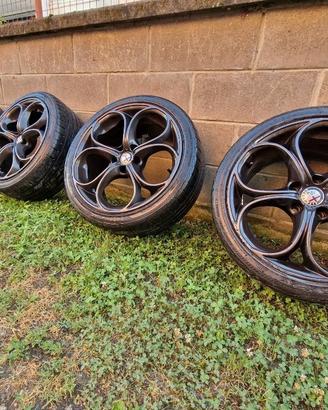 Cerchi alfa romeo quadrifoglio verde 18"