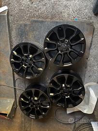 Cerchi originali jeep 17