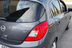 Auto Opel corsa  ctdi 1.3