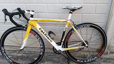 Bici da corsa KARDAN 