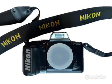 Nikon F-401X + accessori