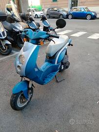 scooter Peugeot ludix