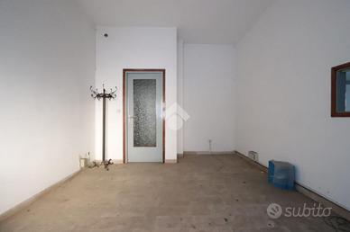 LABORATORIO A VALENZA