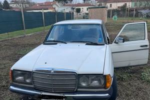 Mercedes benz 240D 1983