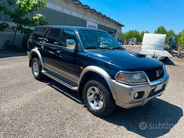 Mitsubishi Pajero Sport 2.5 tdi GLS