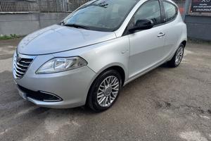Lancia Ypsilon 1.2 69 CV 5 porte GPL Ecochic Silve