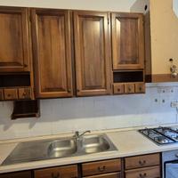 Cucina in legno noce massello