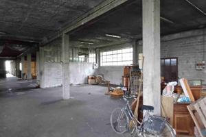 Capannone 1010mq con ampio scoperto