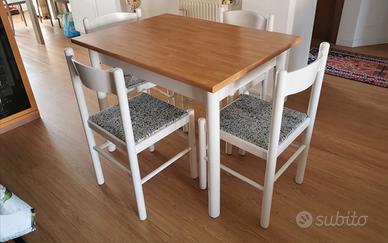 tavolo da cucina bianco  in buone condizioni con 4