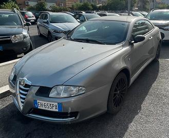 Alfa Romeo GT 1.8 TS