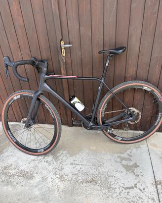 Bicicletta gravel orbea