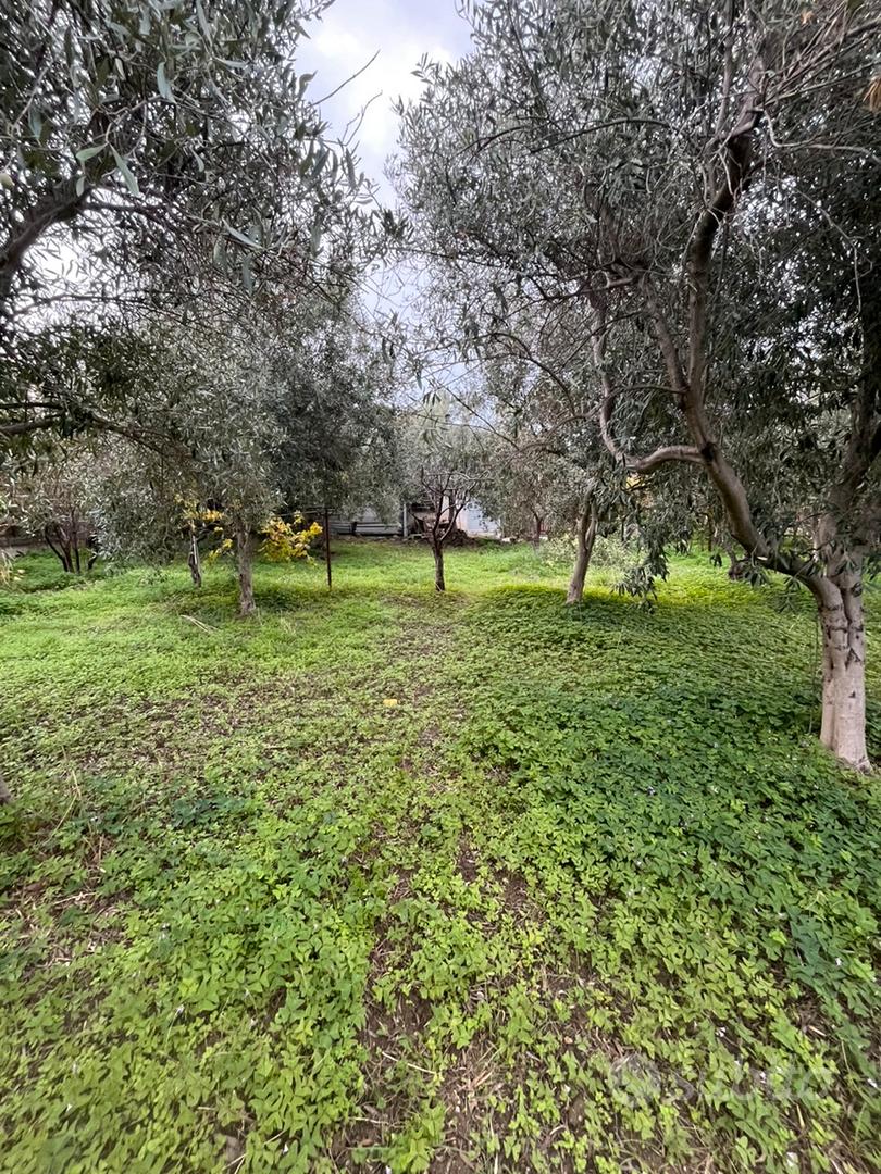 Terreno edificabile a Locri - Vista 2