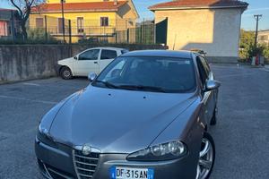 Alfa Romeo 147 1.9 JTD M-JET 16V 5 porte Exclusive