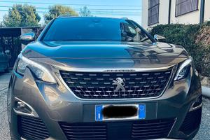 Peugeot 5008 2018 GT LINE 180cv