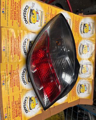 FARO POSTERIORE SINISTRO OPEL ASTRA 3 PORTE ANNO:2