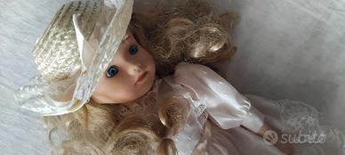 Bambola di porcellana - The Classique Collection