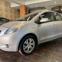 Toyota Yaris 1.3 5 porte Sol