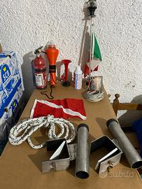 Poggiacanne inox e attrezzatura caria per barca