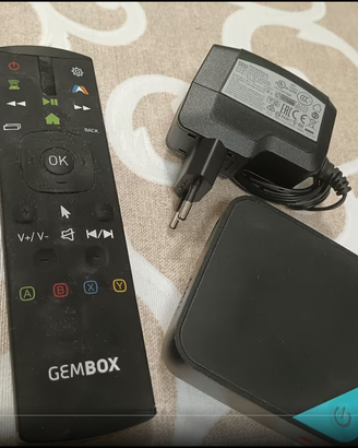 EMTEC GEM BOX Android TV Gaming Box + telecomando
