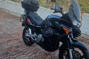 Honda Varadero  xl1000v 