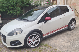 Gpa con 125000km auto perfetta in tutto tettuccio