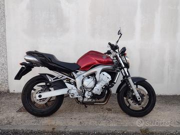 Yamaha FZ6 S1 600cc