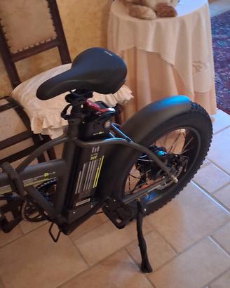 bici elettrica con pedalata assistita 