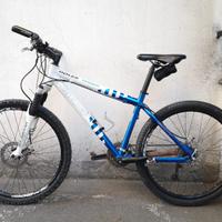 Bicicletta MTB GIANT TERRAGO