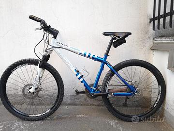 Bicicletta MTB GIANT TERRAGO