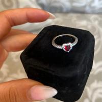 Anello Pandora Cuore in Rilievo