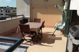 Appartamento in parco con terrazzo box posto auto