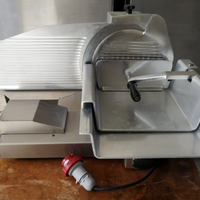 Affettatrice professionale Macchi lama da 35 cm