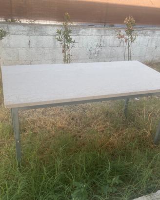 Tavolo da esterno in marmo da 3 cm