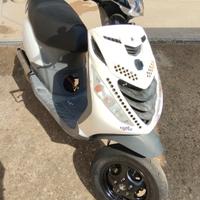 Piaggio Zip SP