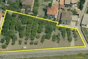 Terreno F2 - Calcetto, Padel, Rimessaggio, Vivaio