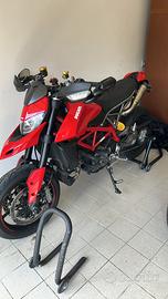 Hypermotard 950