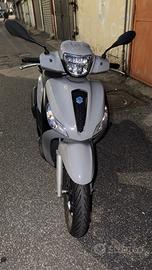 Piaggio Medley 125 - 2024