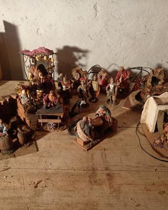 Statue meccaniche per presepe