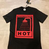 Dsquared2 T-Shirt – Nera con Logo Rosso