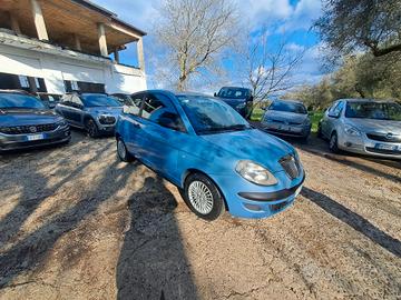 Lancia Ypsilon 1.2 km 86mila